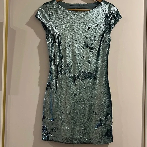 green emerald velvet dress Ila Amaya Silk Sequin Mini Dress 36 / Green main image 0
